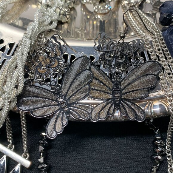 🖤 Glam Goth • Whimsy Goth • Spooky Jewelry Mystery Bundle  20 Pieces 🦇✨ - Picture 7 of 11